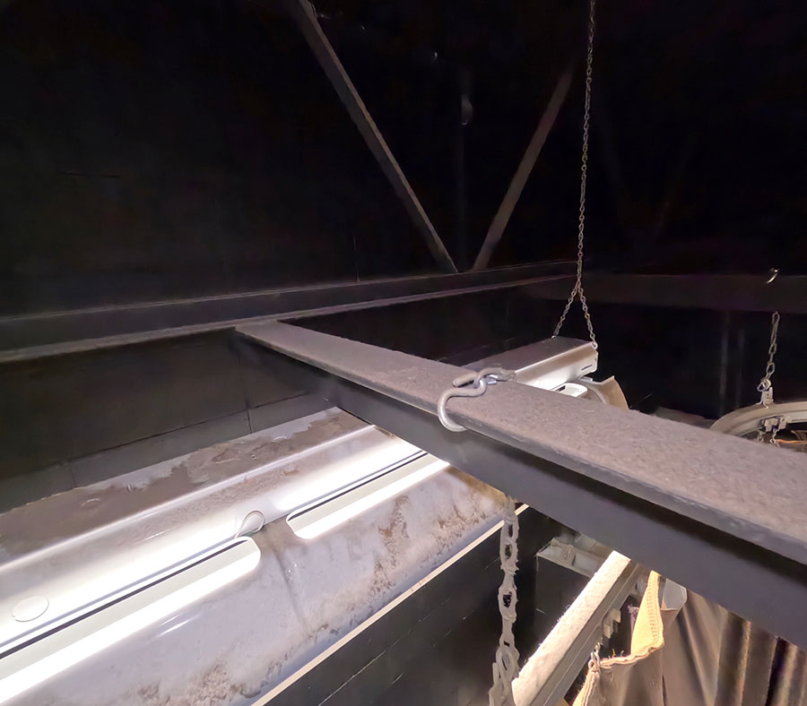 Bad Stage Rigging - S-hook